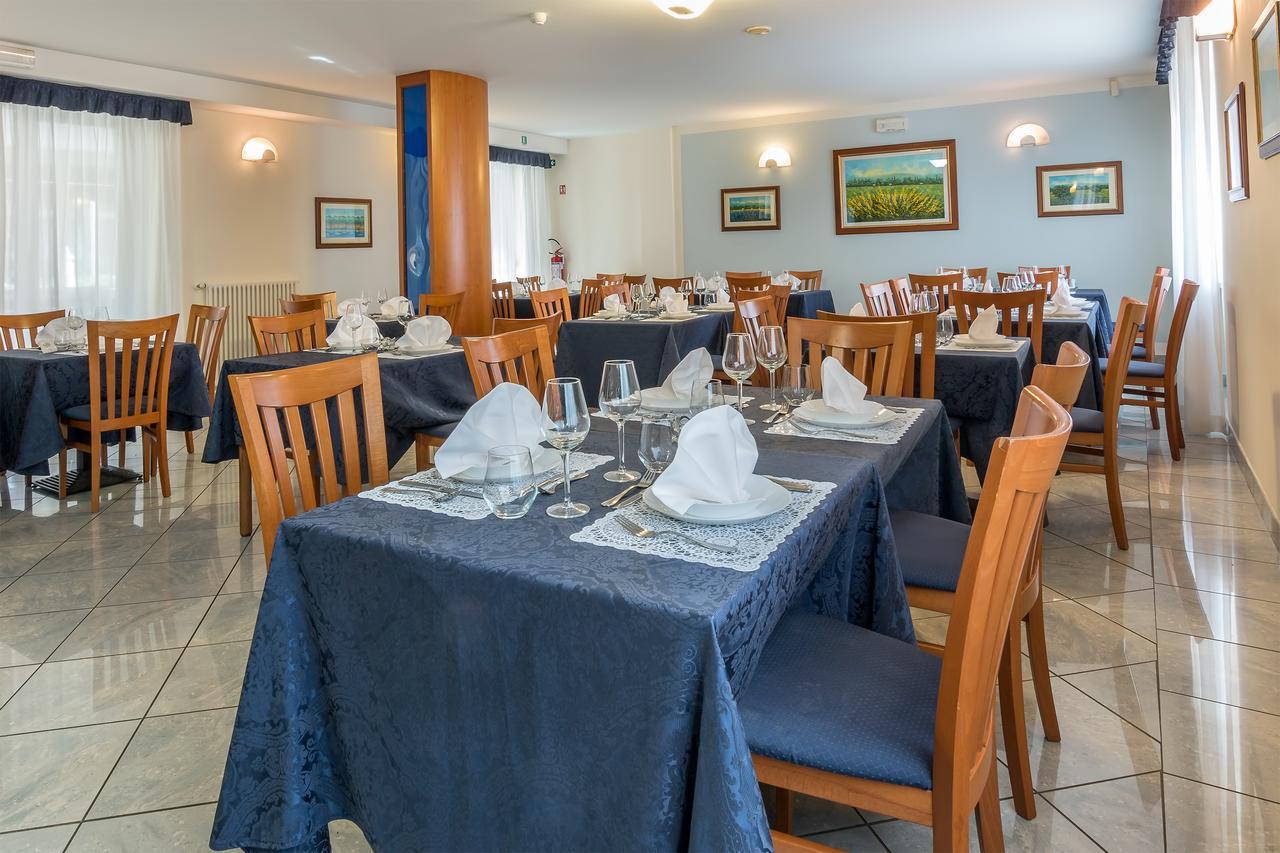 Riva Hotel
